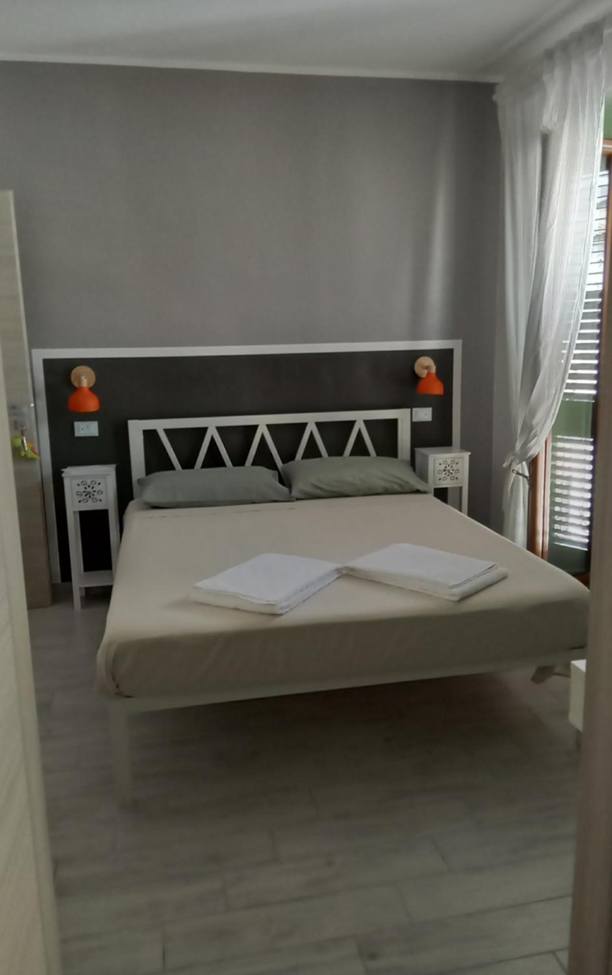 La Terrazza Nel Borgo Hotel Tortora Buitenkant foto