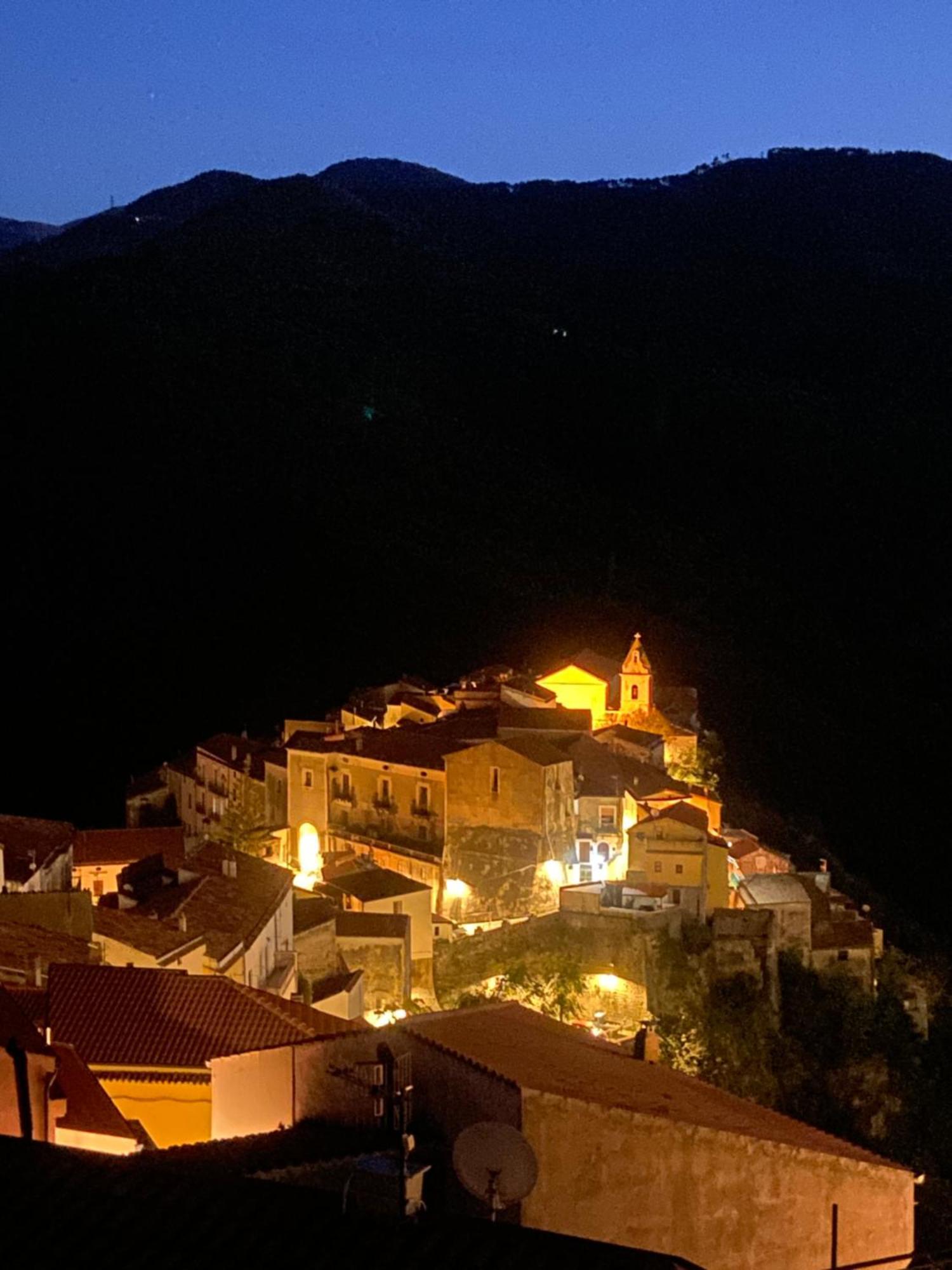 La Terrazza Nel Borgo Hotel Tortora Buitenkant foto